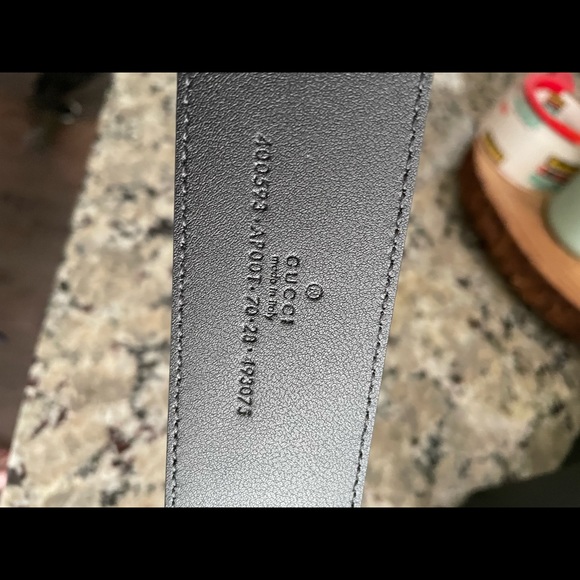 SOLD - Authentic Gucci Marmont Belt - Picture 3 of 6